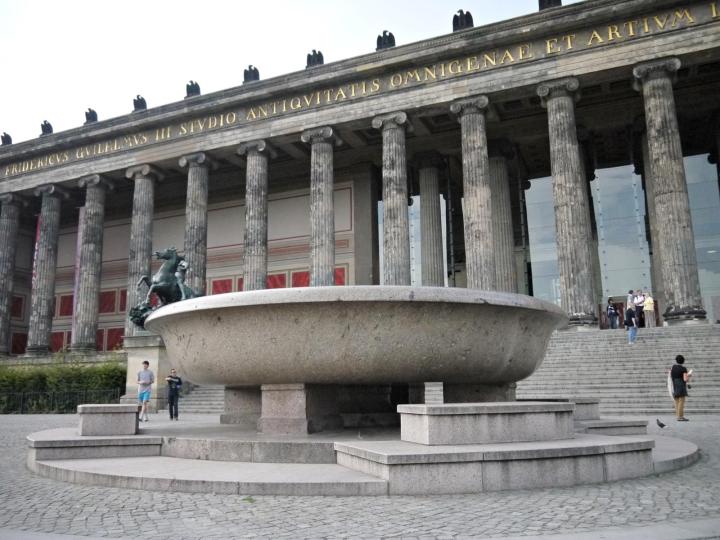 413197_10151110710494107_545806914_o