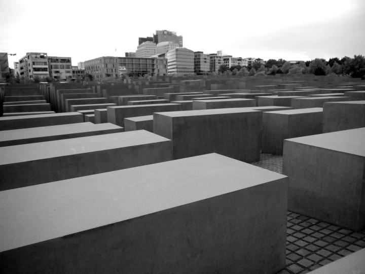 Holocaust memorial berlin germany