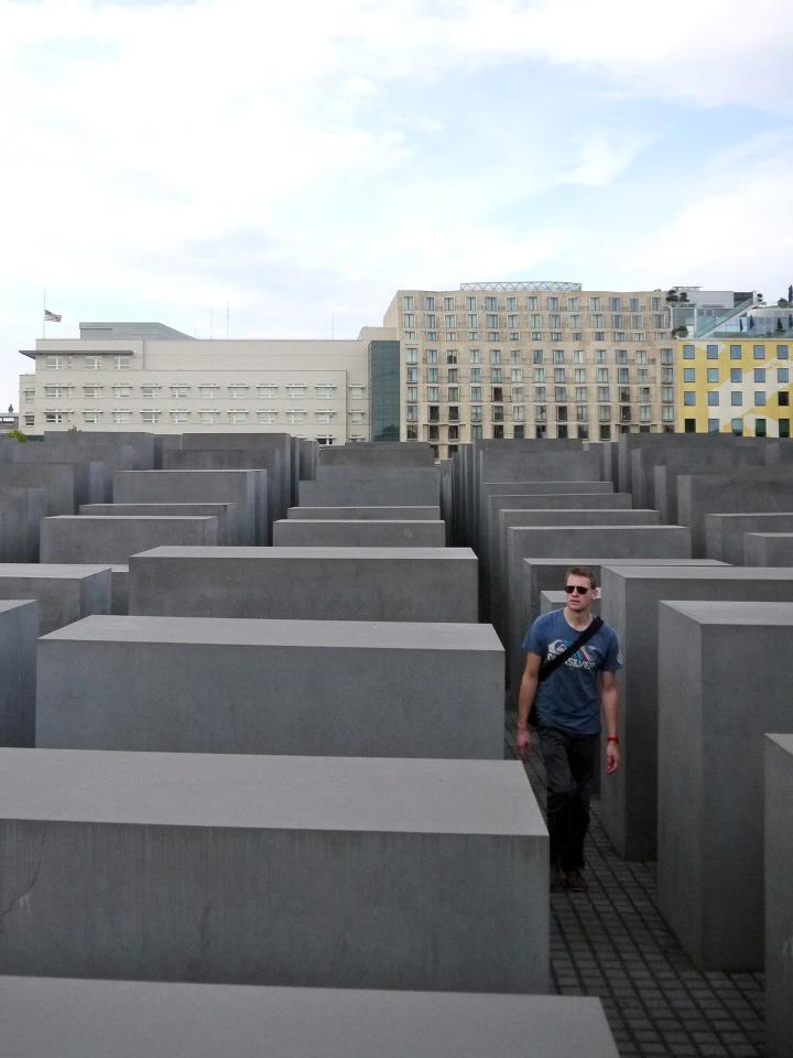 578407_10151111008694107_1193440449_n