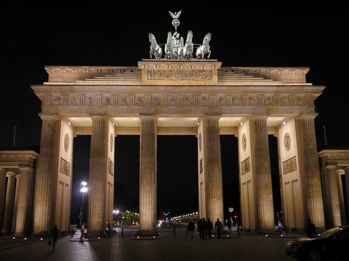 brandenburg gate berlin germany